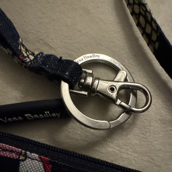 Vera Bradley Zip ID & Lanyard Toucan Party Set NWOT Pineapples Toucan - Picture 6 of 7